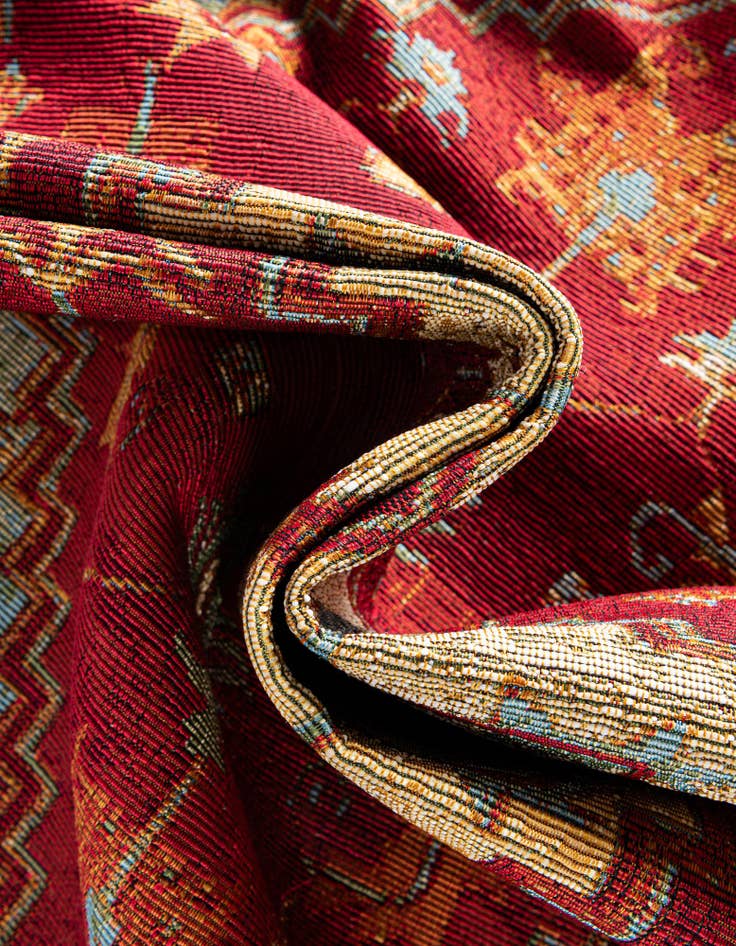 Detail image of 2' x 5'  Washable Traditional Indoor / Outdoor Runner Rug