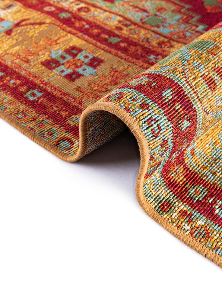 Detail image of 2' x 5'  Washable Traditional Indoor / Outdoor Runner Rug