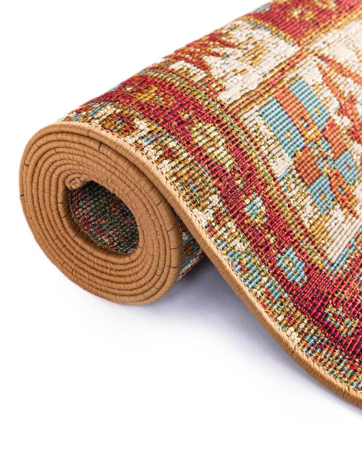 Detail image of 2' x 5'  Washable Traditional Indoor / Outdoor Runner Rug