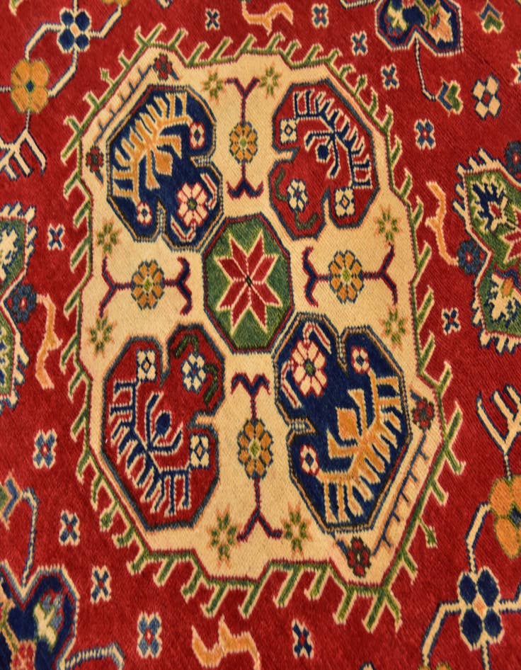 Detail image of 5' 7 x 5' 7  Hand Knotted Kazak Octagon Rug