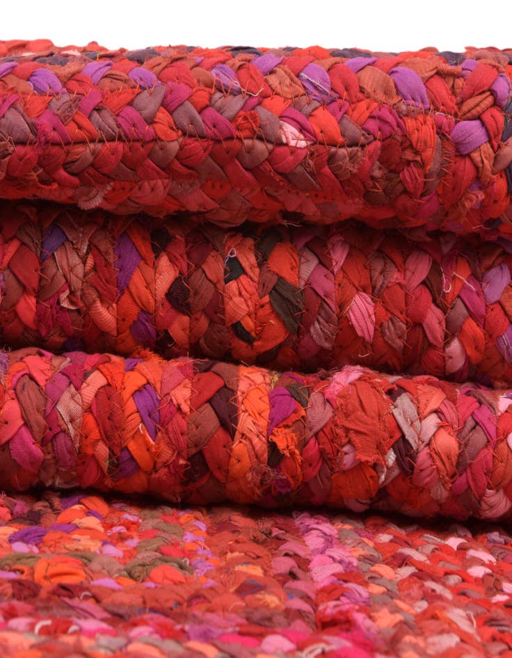 Detail image of 5' 1 x 8' Handmade Braided Chindi Oval Rug