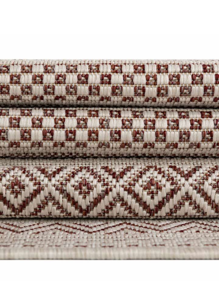 3' x 5' 3 Easy-Clean Striped Indoor / Outdoor Oval Rug