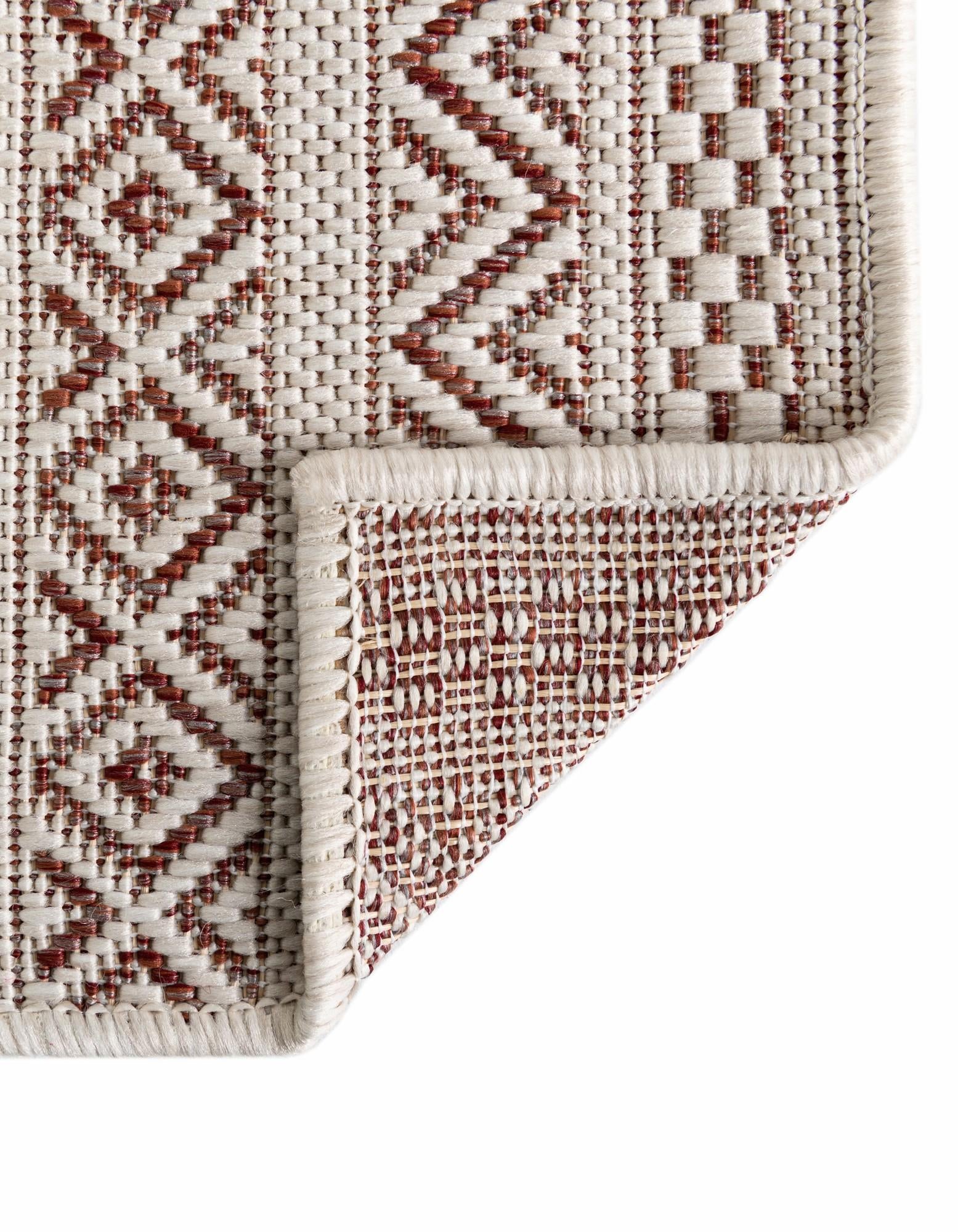 3' x 5' 3 Easy-Clean Striped Indoor / Outdoor Oval Rug