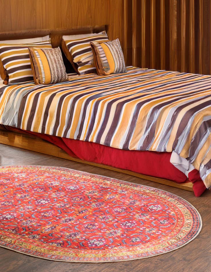 Detail image of 2' x 3' Washable Timeless Oval Rug