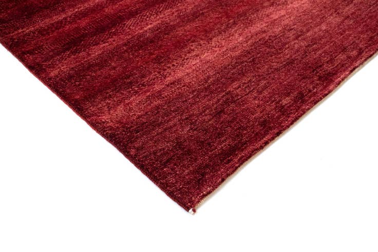 Detail image of 6' 7 x 9' 5 Aatish Wool Rug