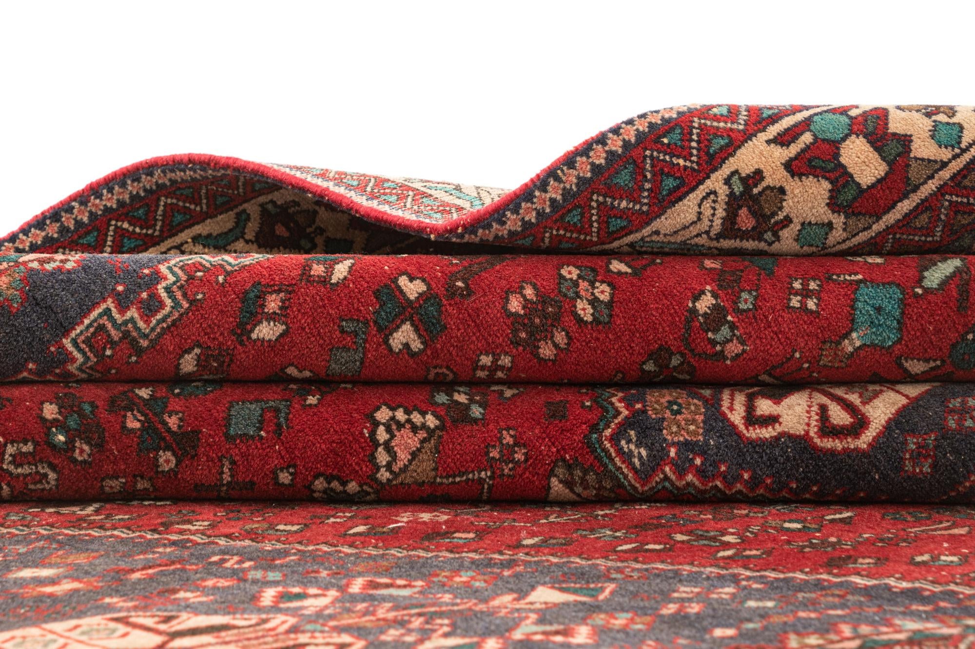 4' 11 x 6' 5 Abadeh Rug
