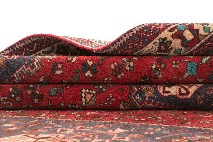 Detail image of 4' 11 x 6' 5 Abadeh Rug