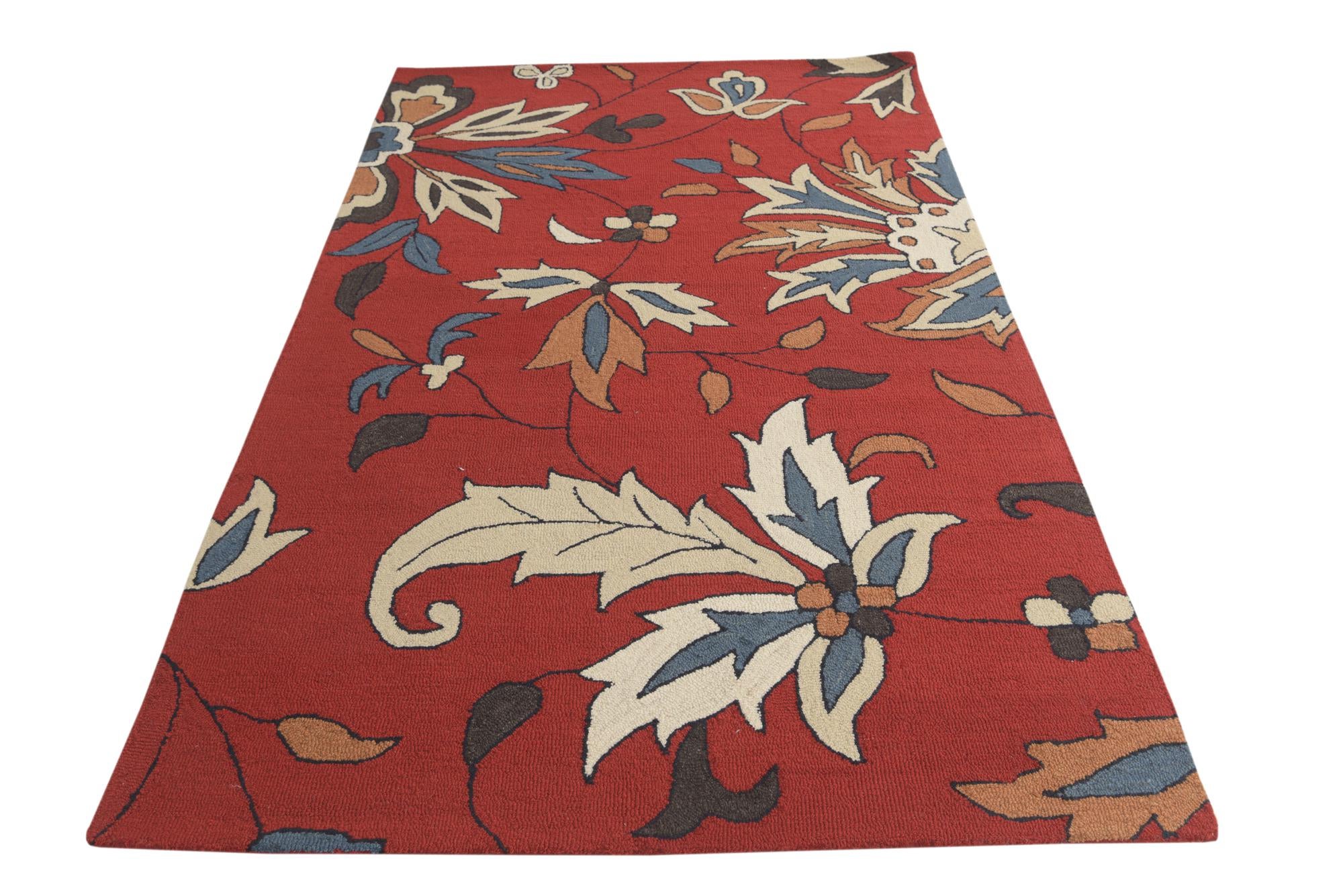 5' x 8' Agra Wool Rug