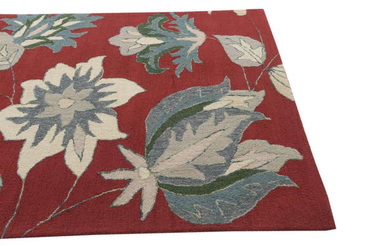 5' 1 x 8' Agra Wool Rug