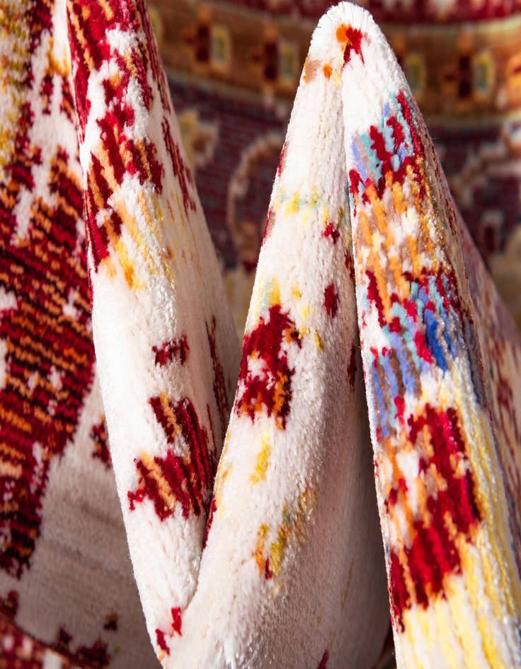 Detail image of 7' x 9' 10 Alexis Rug