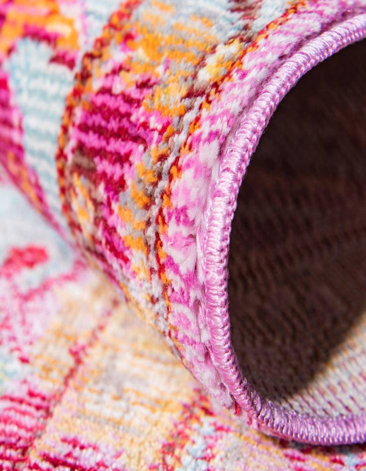 Detail image of 4' x 6' Alexis Rug