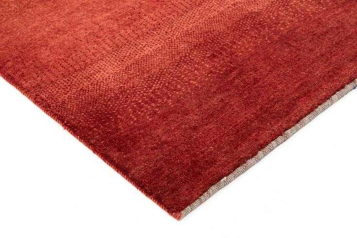 Detail image of 6' 8 x 10' Amaleh Wool Rug