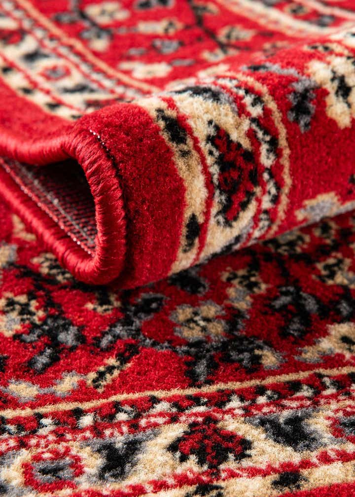 7' x 10' Amaya Rug
