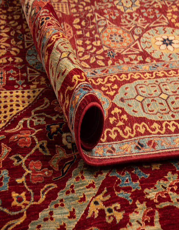 Detail image of 9' 9 x 15' 7 Amina Wool Rug