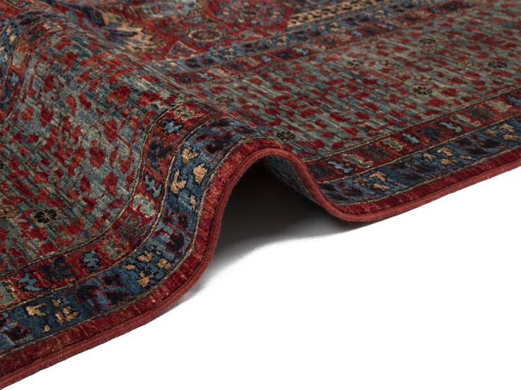 Detail image of 9' 8 x 13' 9 Amina Wool Rug