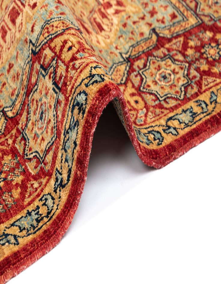 Detail image of 2' 9 x 4' 1 Amina Wool Rug