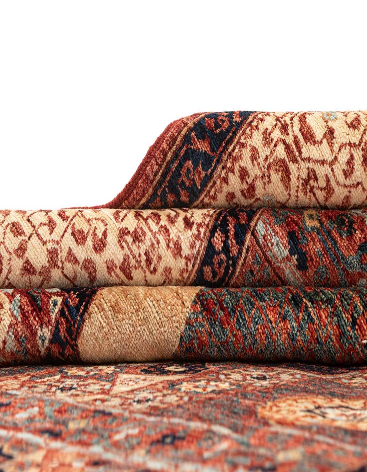 Detail image of 6' x 8' 10 Hand Knotted Amina Rug