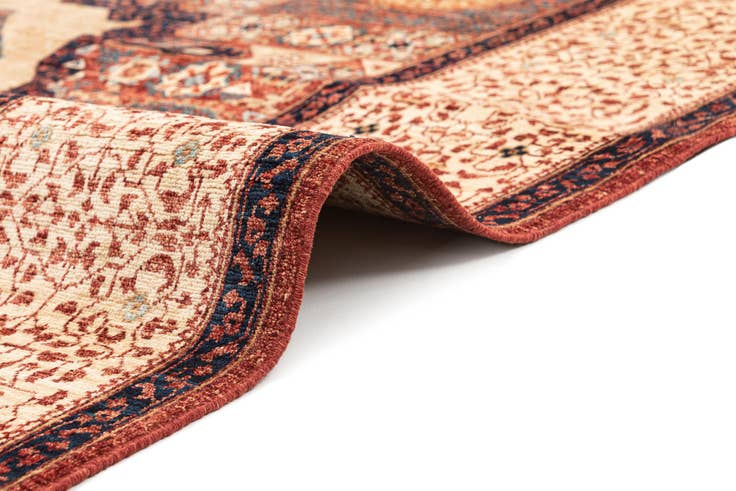Detail image of 6' x 8' 10 Hand Knotted Amina Rug