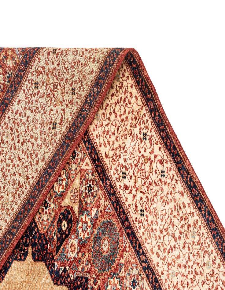 Detail image of 6' x 8' 10 Hand Knotted Amina Rug