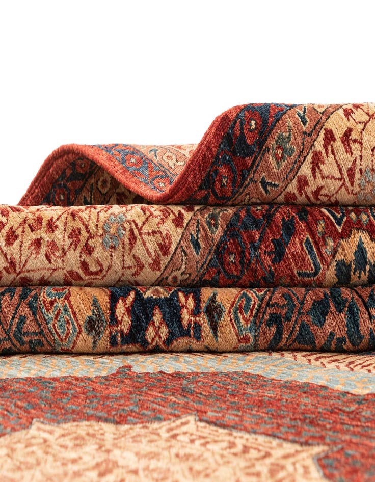 Detail image of 9' 9 x 13' 9 Hand Knotted Amina Rug