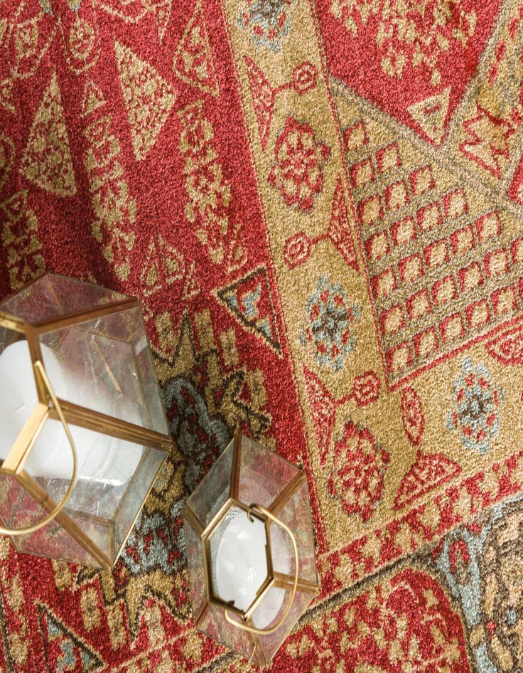 Detail image of 10' x 11' 4 Amina Rug