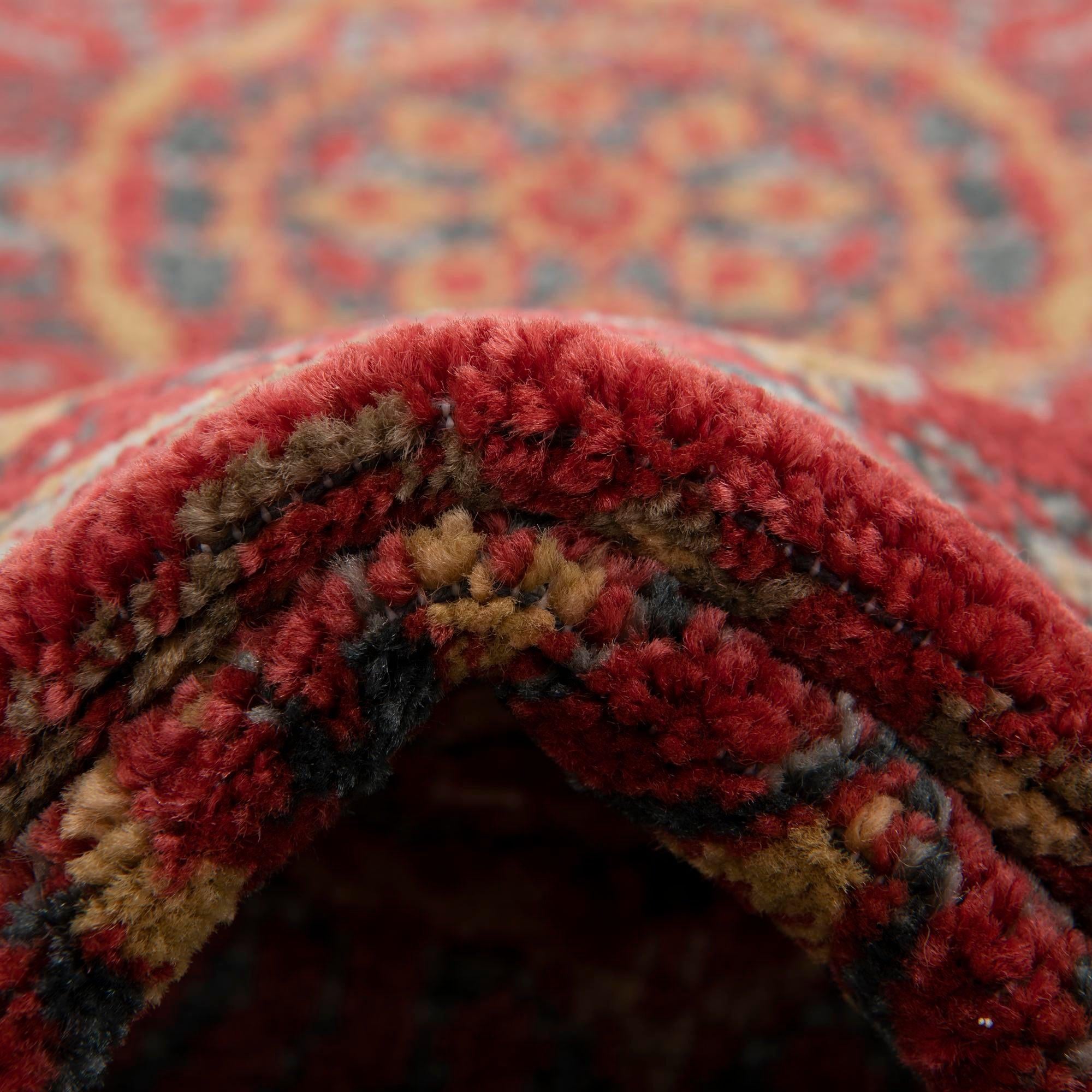 5' x 8' Amina Rug