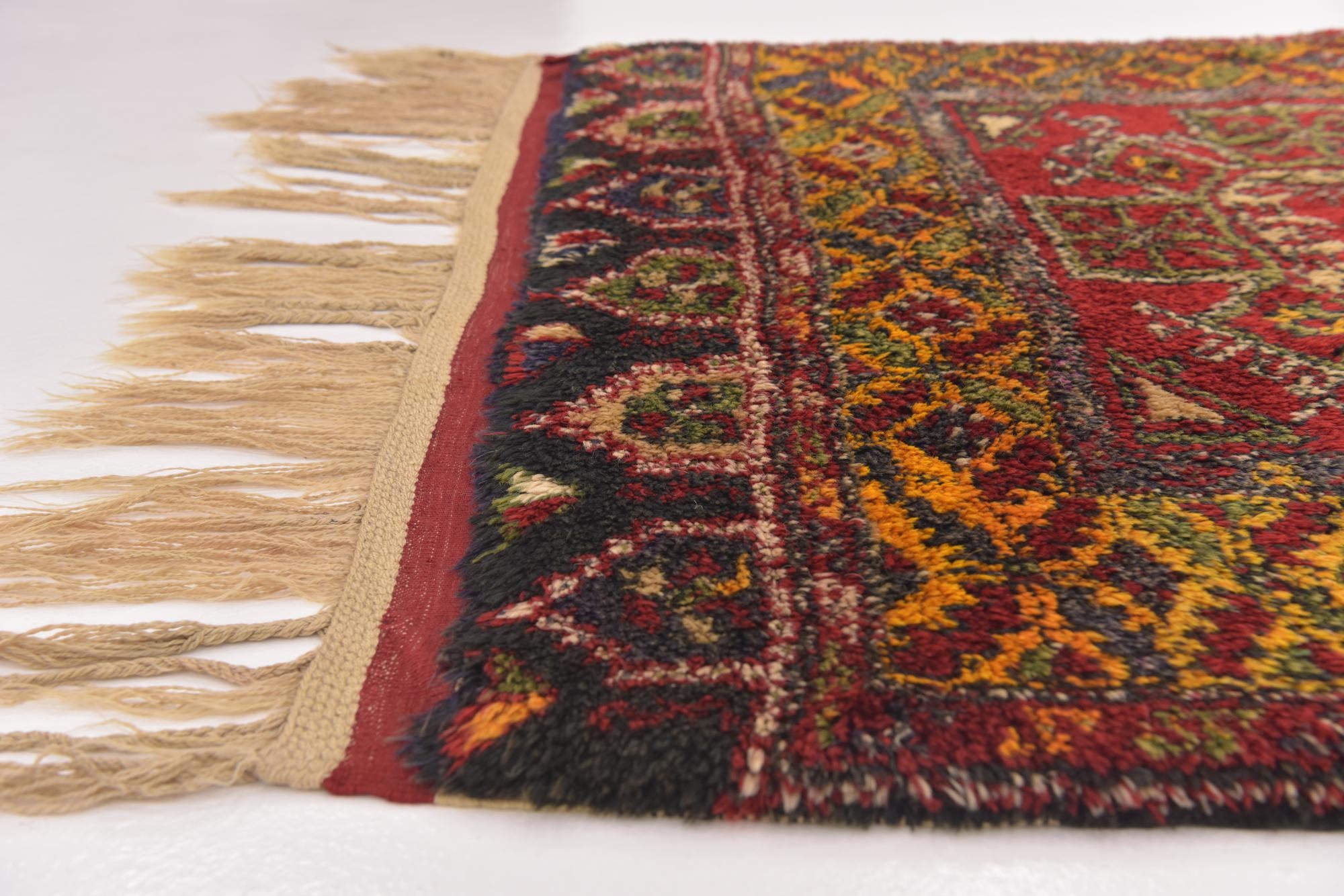 4' 2 x 6' 10 Hand Knotted Anatolian Wool Rug