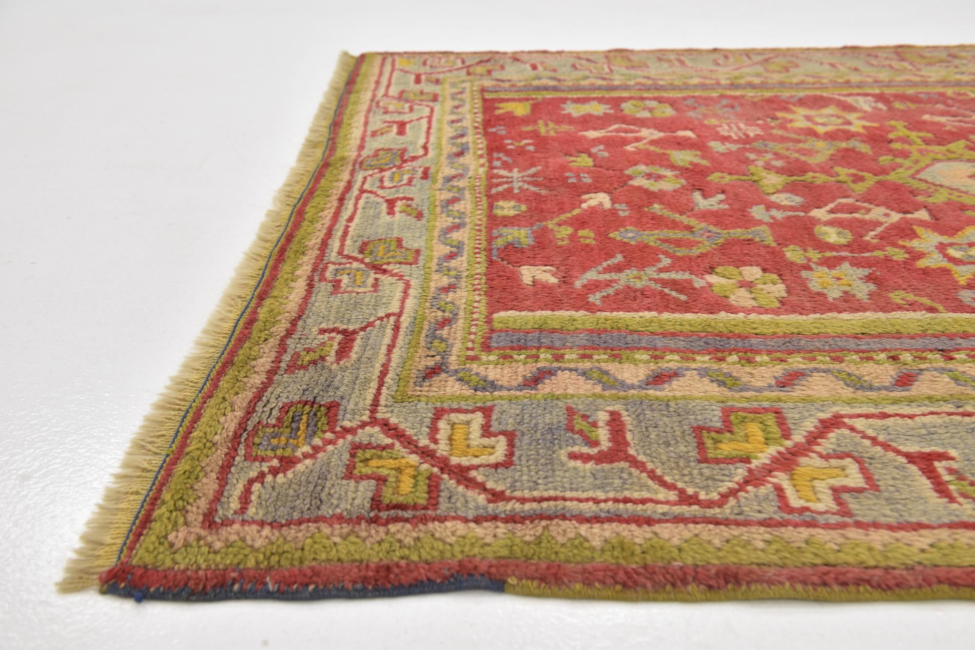4' 5 x 6' 4 Hand Knotted Anatolian Wool Rug