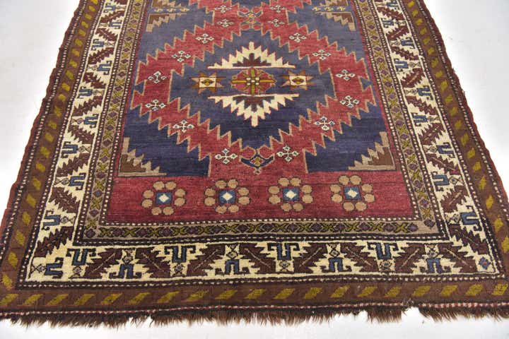 4' 10 x 7' Hand Knotted Anatolian Wool Rug