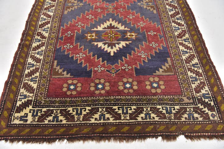 Detail image of 4' 10 x 7' Hand Knotted Anatolian Wool Rug