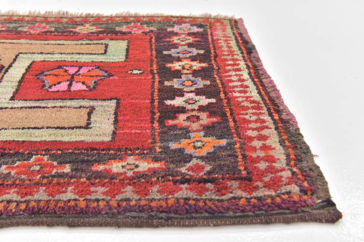 Detail image of 2' 10 x 5' 6 Hand Knotted Anatolian Wool Rug