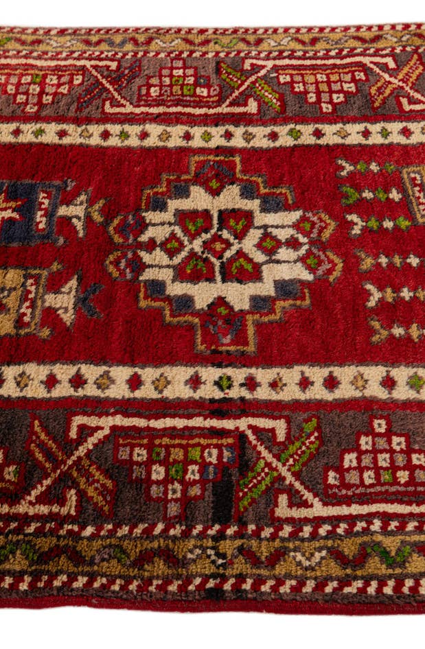 Detail image of 2' 8 x 4' 7 Hand Knotted Anatolian Wool Rug