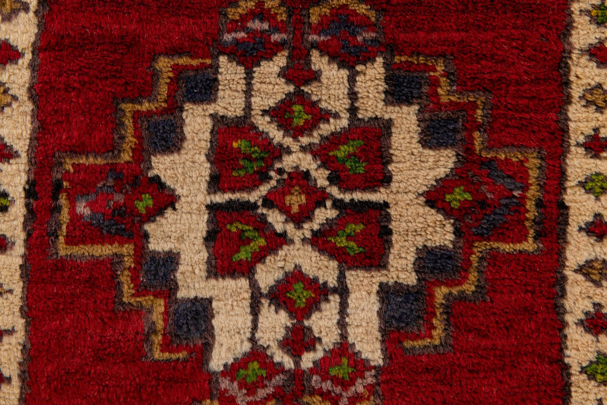 2' 8 x 4' 7 Hand Knotted Anatolian Wool Rug