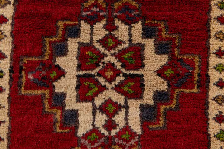 2' 8 x 4' 7 Hand Knotted Anatolian Wool Rug