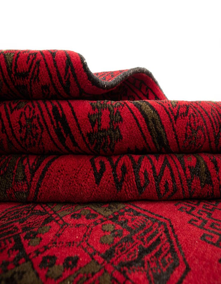 Detail image of 6' 6 x 9' 9 Andkoi Wool Rug