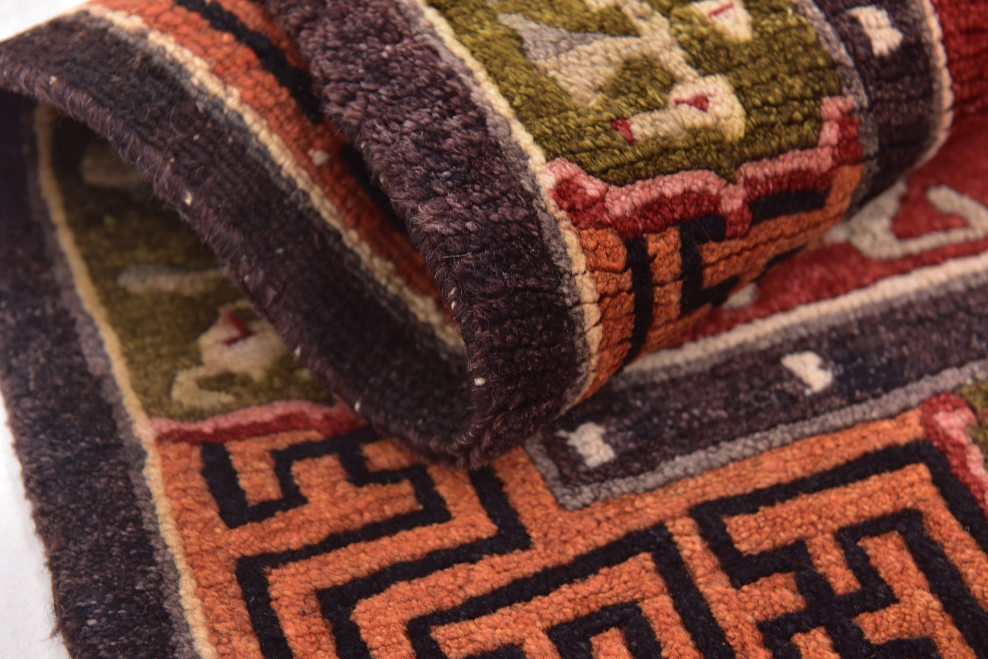 2' x 2' 9 Hand Knotted Antique Finish Wool Rug