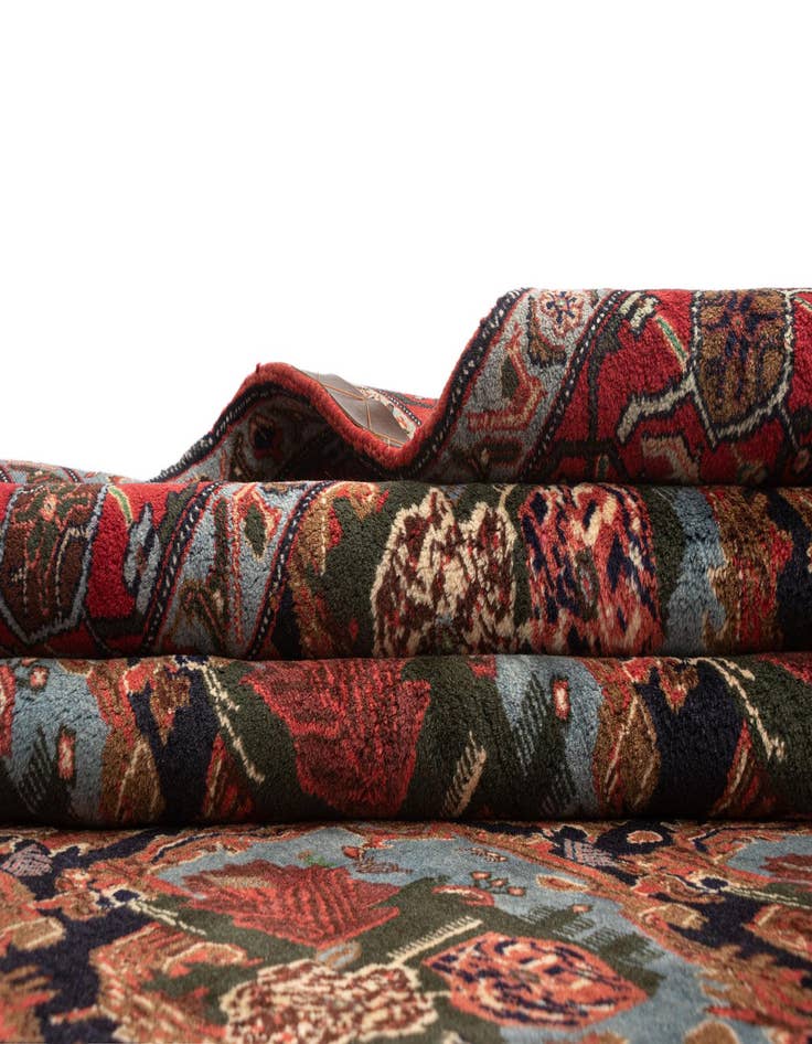 Detail image of 8' x 11' 3 Ardabil Wool Rug