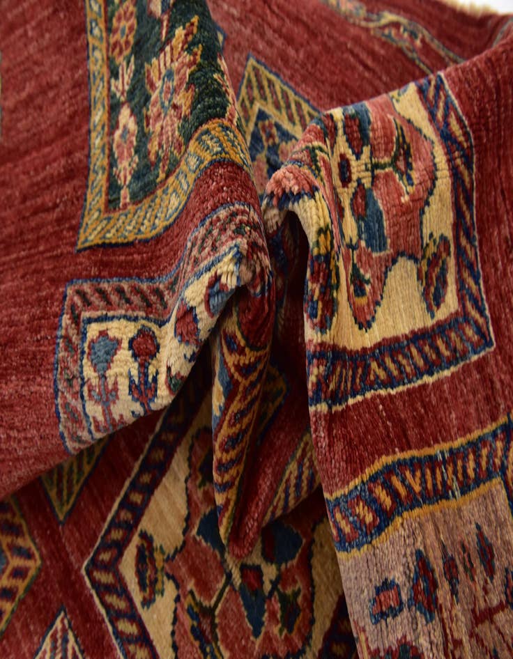 Detail image of 4' 10 x 6' 9  Hand Knotted Ariana Ziegler Rug