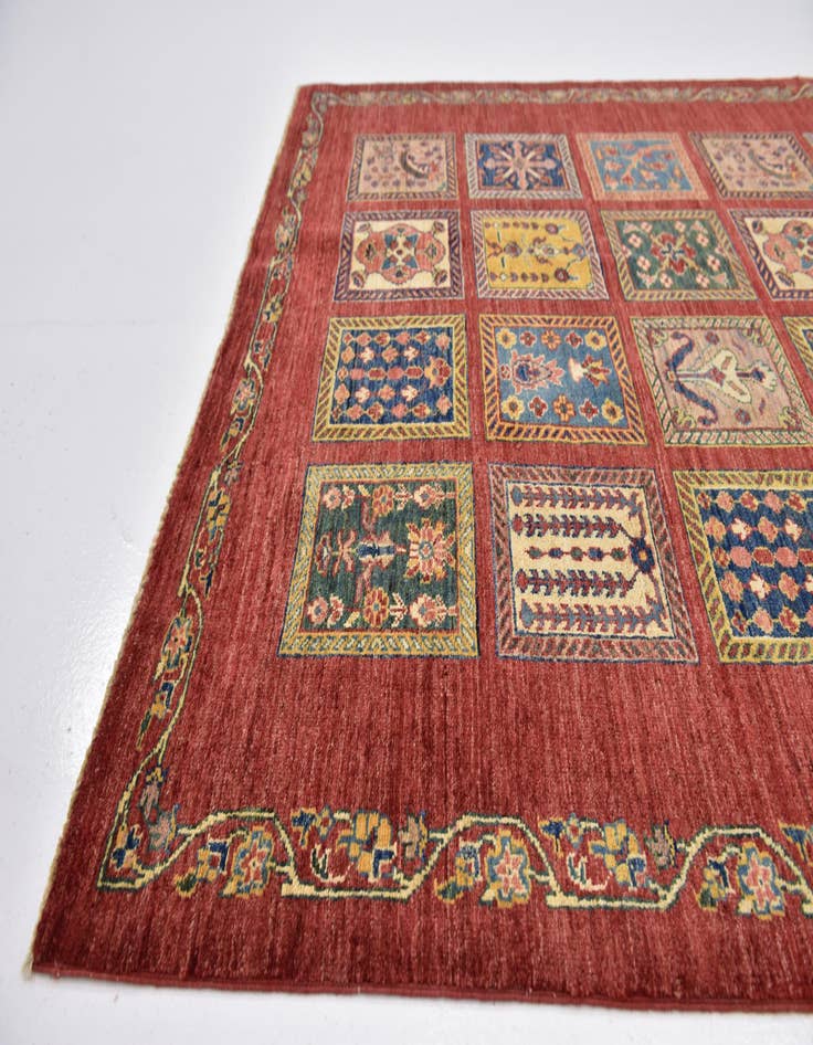 Detail image of 4' 10 x 6' 9  Hand Knotted Ariana Ziegler Rug