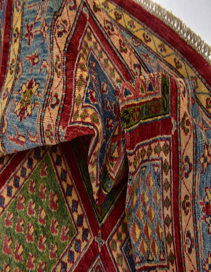 Detail image of 4' 9 x 6' 8 Hand Knotted Ariana Ziegler Rug