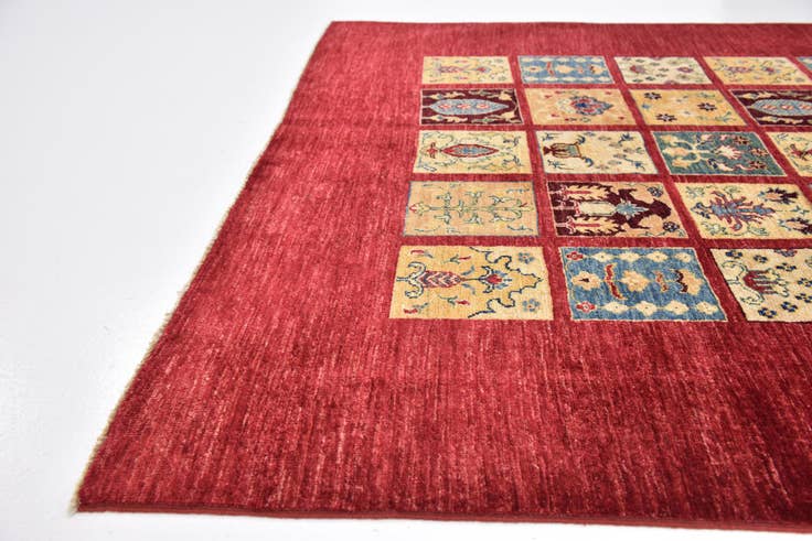 Detail image of 4' 10 x 6' 8 Hand Knotted Ariana Ziegler Rug