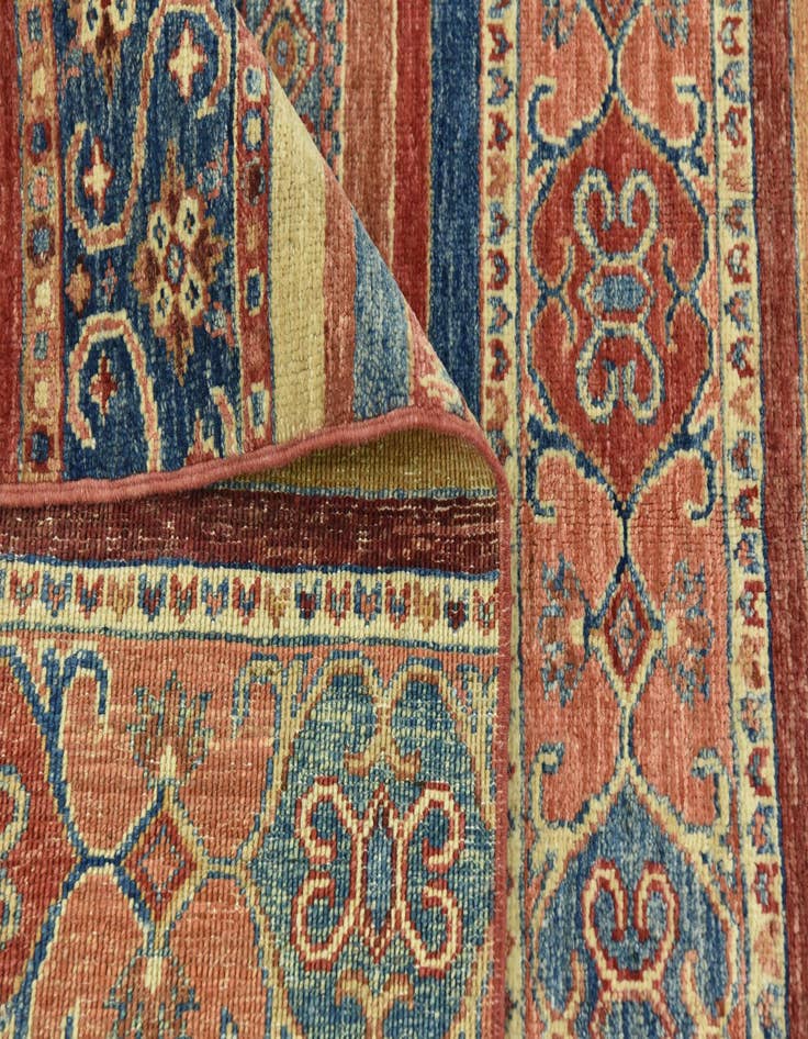 Detail image of 6' 7 x 9' 8  Hand Knotted Ariana Ziegler Wool Rug