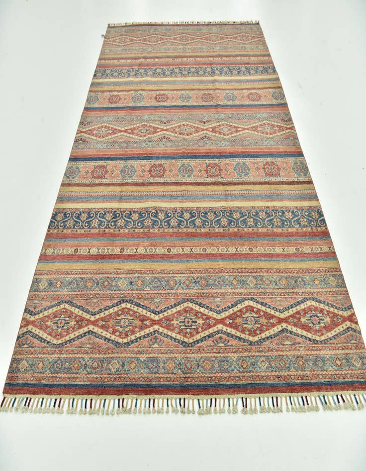 Detail image of 6' 7 x 9' 8  Hand Knotted Ariana Ziegler Wool Rug