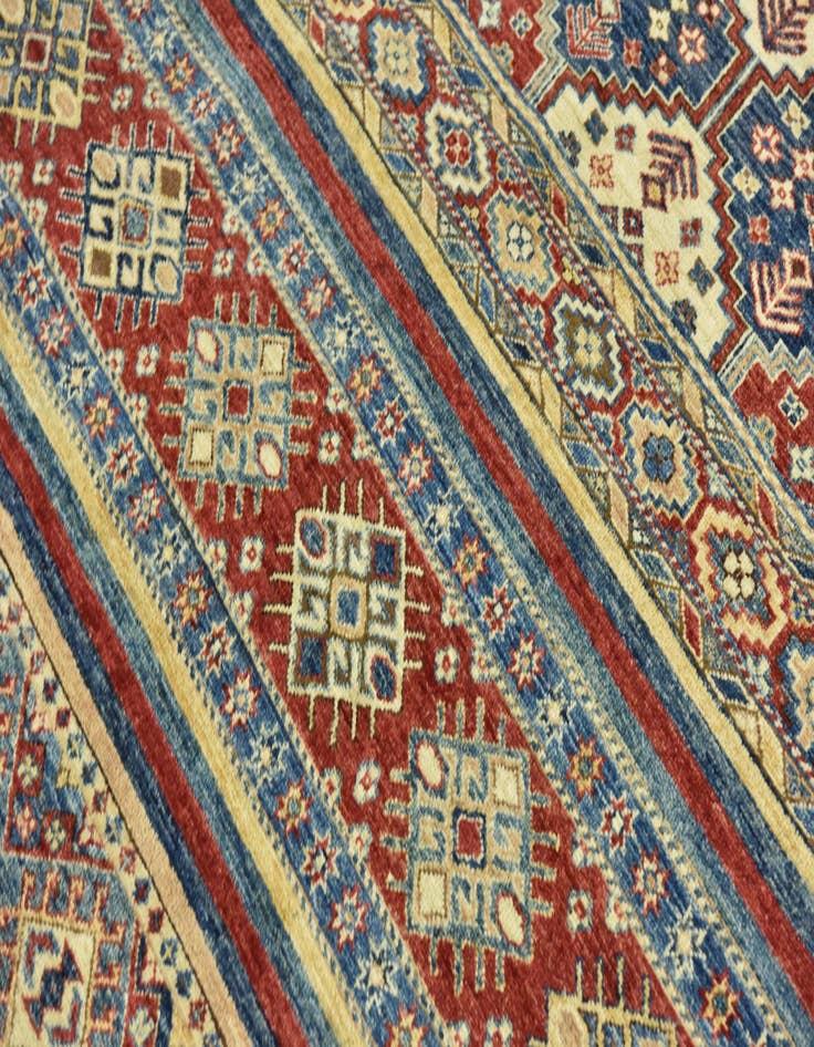 Detail image of 8' 9 x 11' 10  Hand Knotted Ariana Ziegler Rug