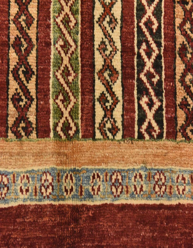 Detail image of 5' 7 x 7' 8  Hand Knotted Ariana Ziegler Rug
