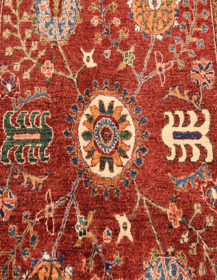 Detail image of 5' 1 x 6' 8  Hand Knotted Ariana Ziegler Rug