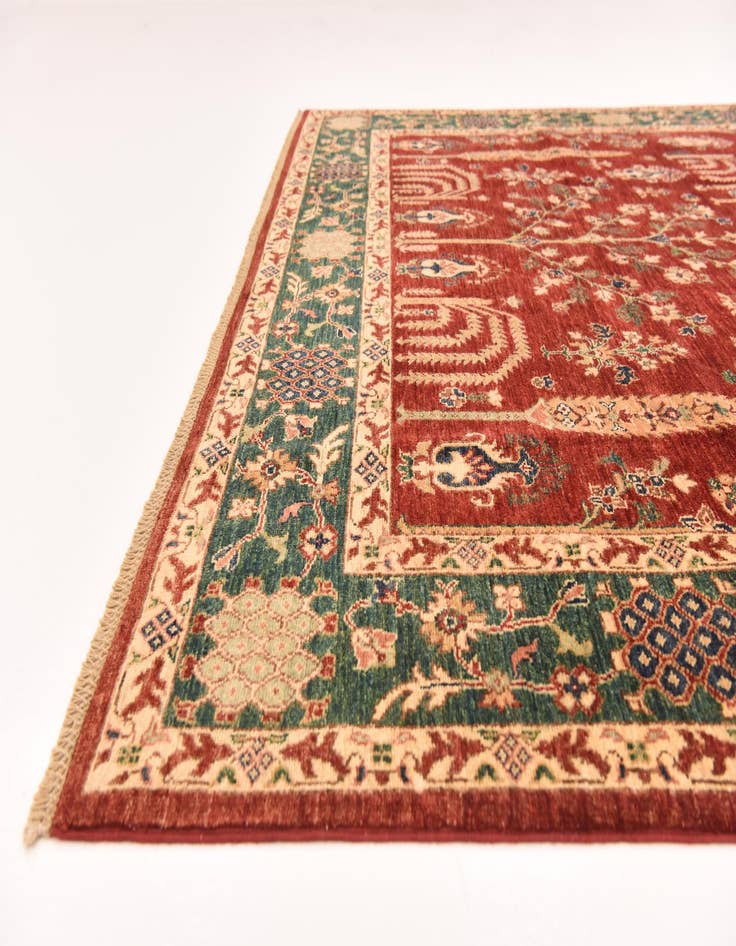 Detail image of 6' 7 x 9' 10  Hand Knotted Ariana Ziegler Rug