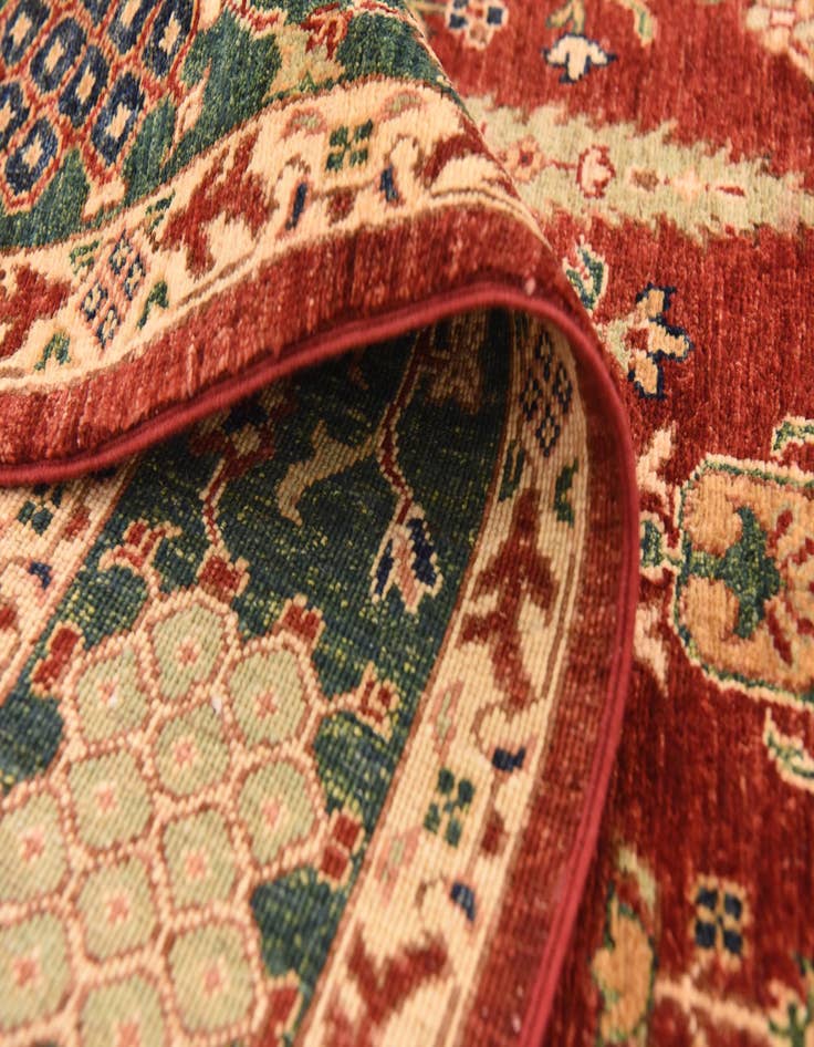 Detail image of 6' 7 x 9' 10  Hand Knotted Ariana Ziegler Rug