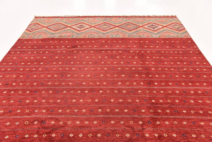 Detail image of 8' 1 x 11' 4 Hand Knotted Ariana Ziegler Rug