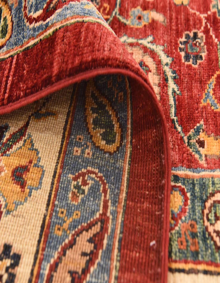 Detail image of 6' 11 x 9' 5  Hand Knotted Ariana Ziegler Rug